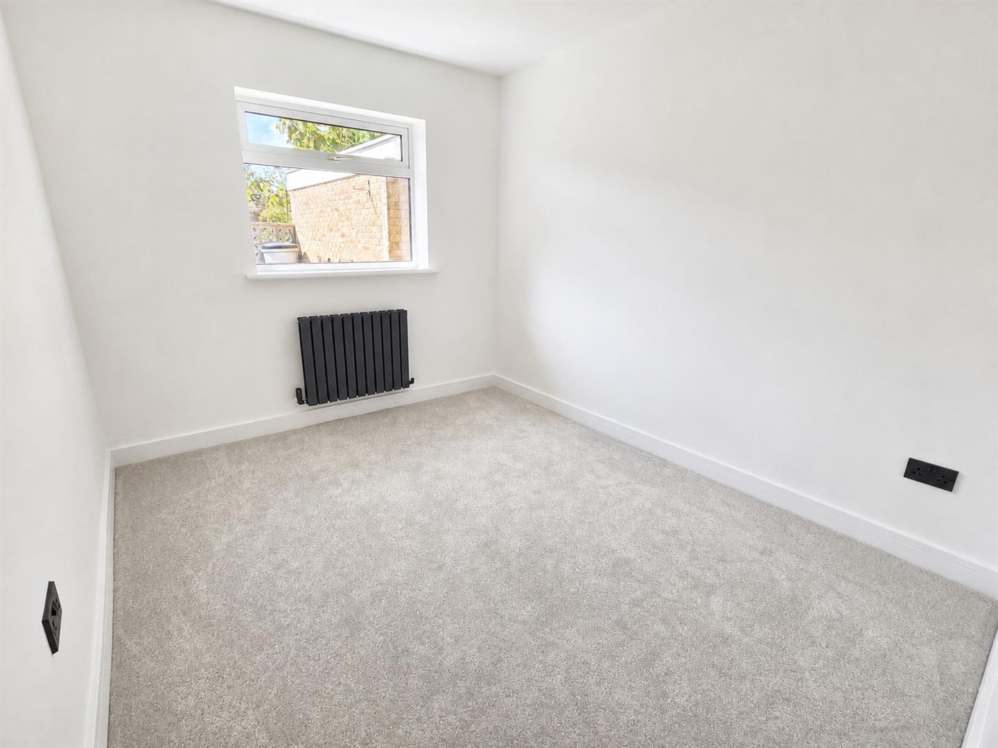 Home Close, Renhold, Bedford